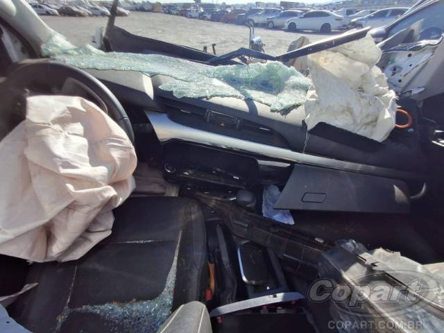 2024 TOYOTA HILUX CD 