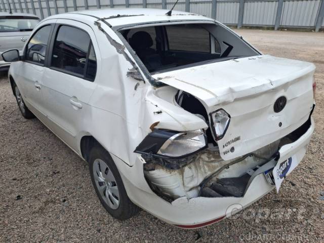 2014 VOLKSWAGEN VOYAGE 