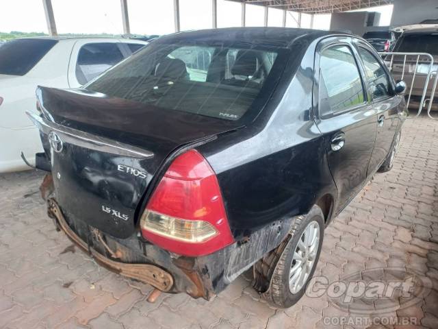 2013 TOYOTA ETIOS SEDA 