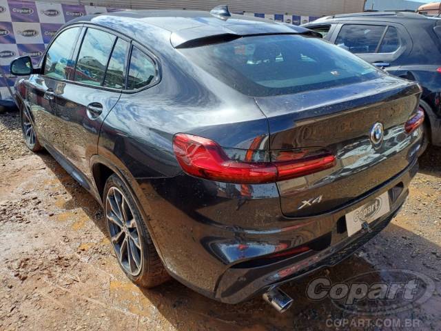 2021 BMW X4 