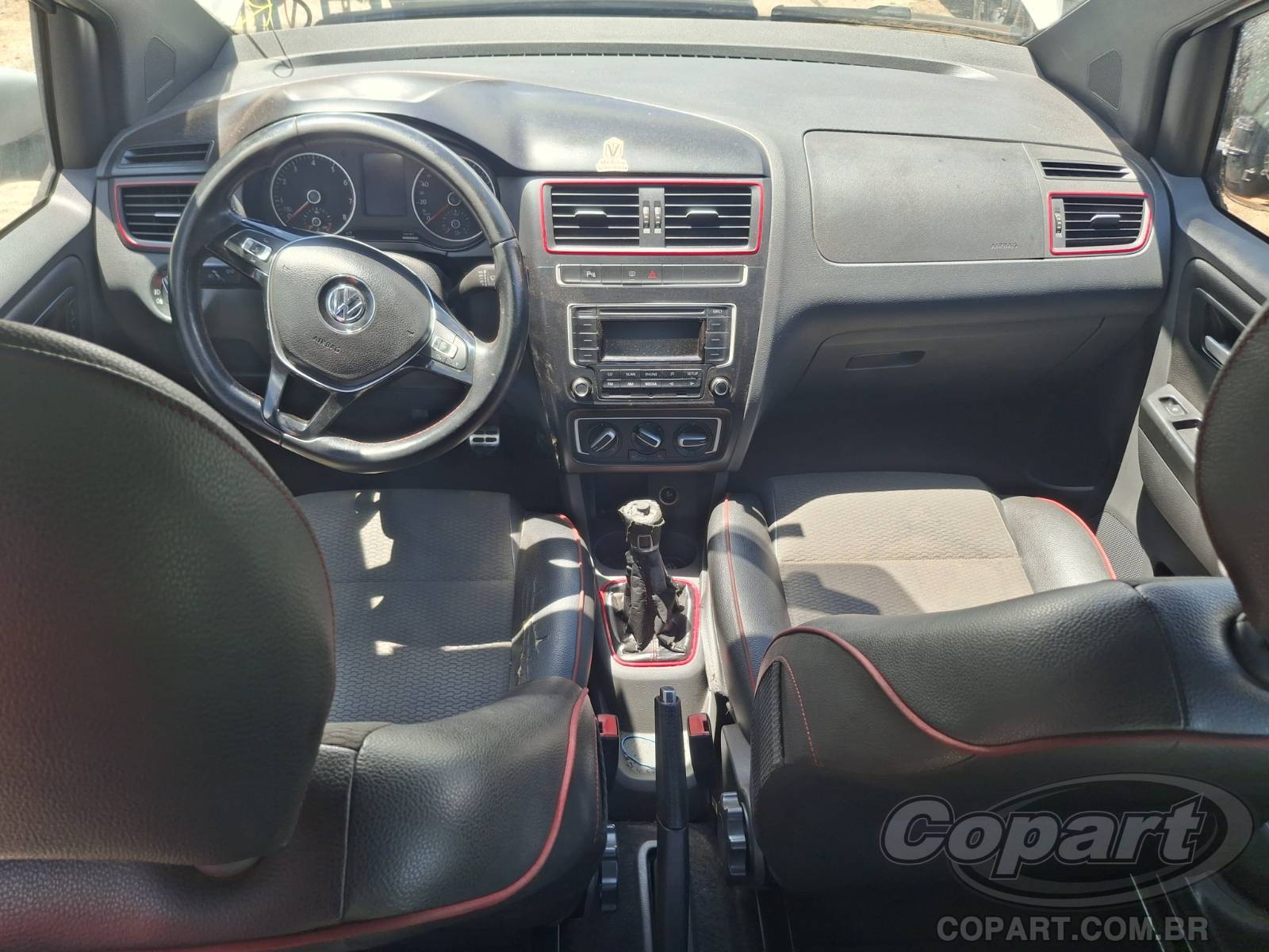 Foto 9 de 11: 2016 VOLKSWAGEN FOX