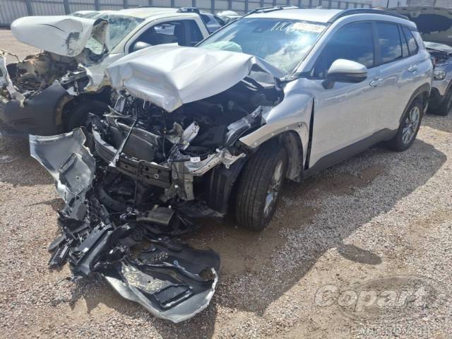 2026 TOYOTA COROLLA CROSS 