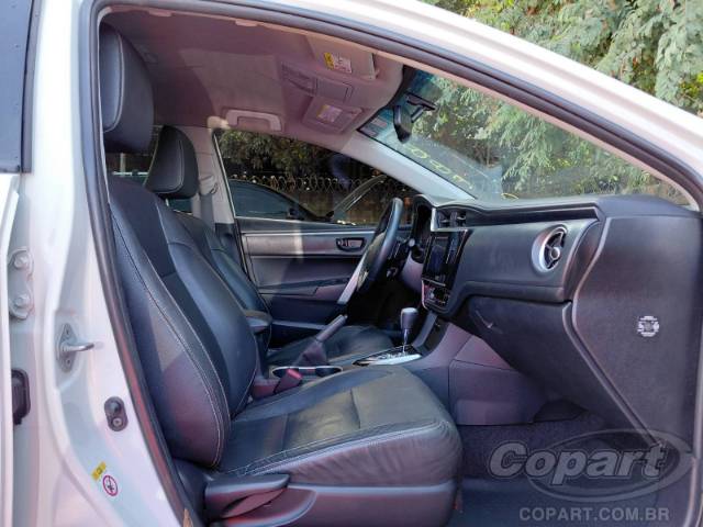 2019 TOYOTA COROLLA 