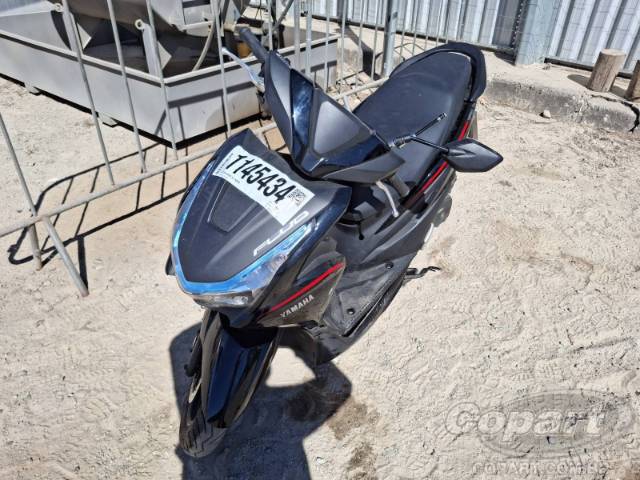 2026 YAMAHA FLUO 