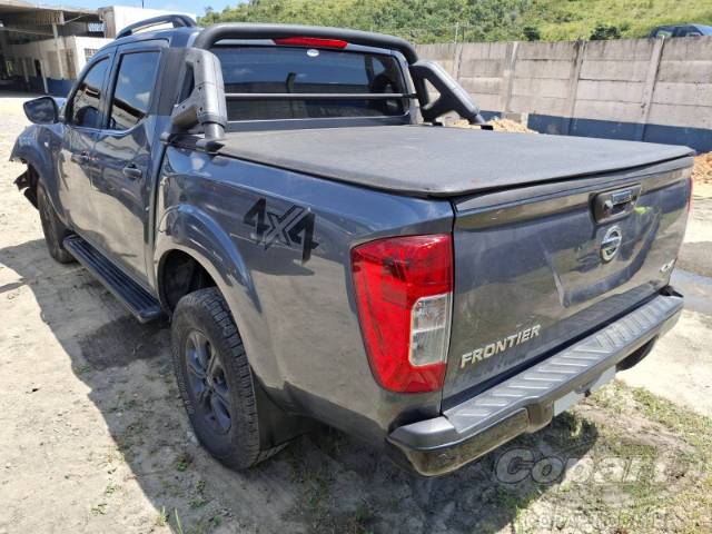 2021 NISSAN FRONTIER CD 