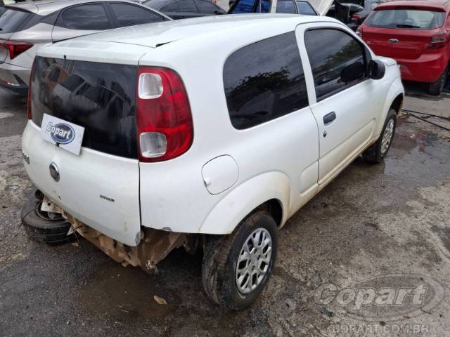 2014 FIAT UNO 