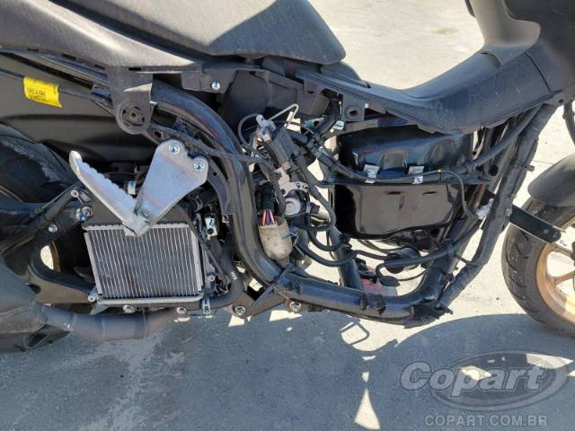 2025 YAMAHA NMAX 