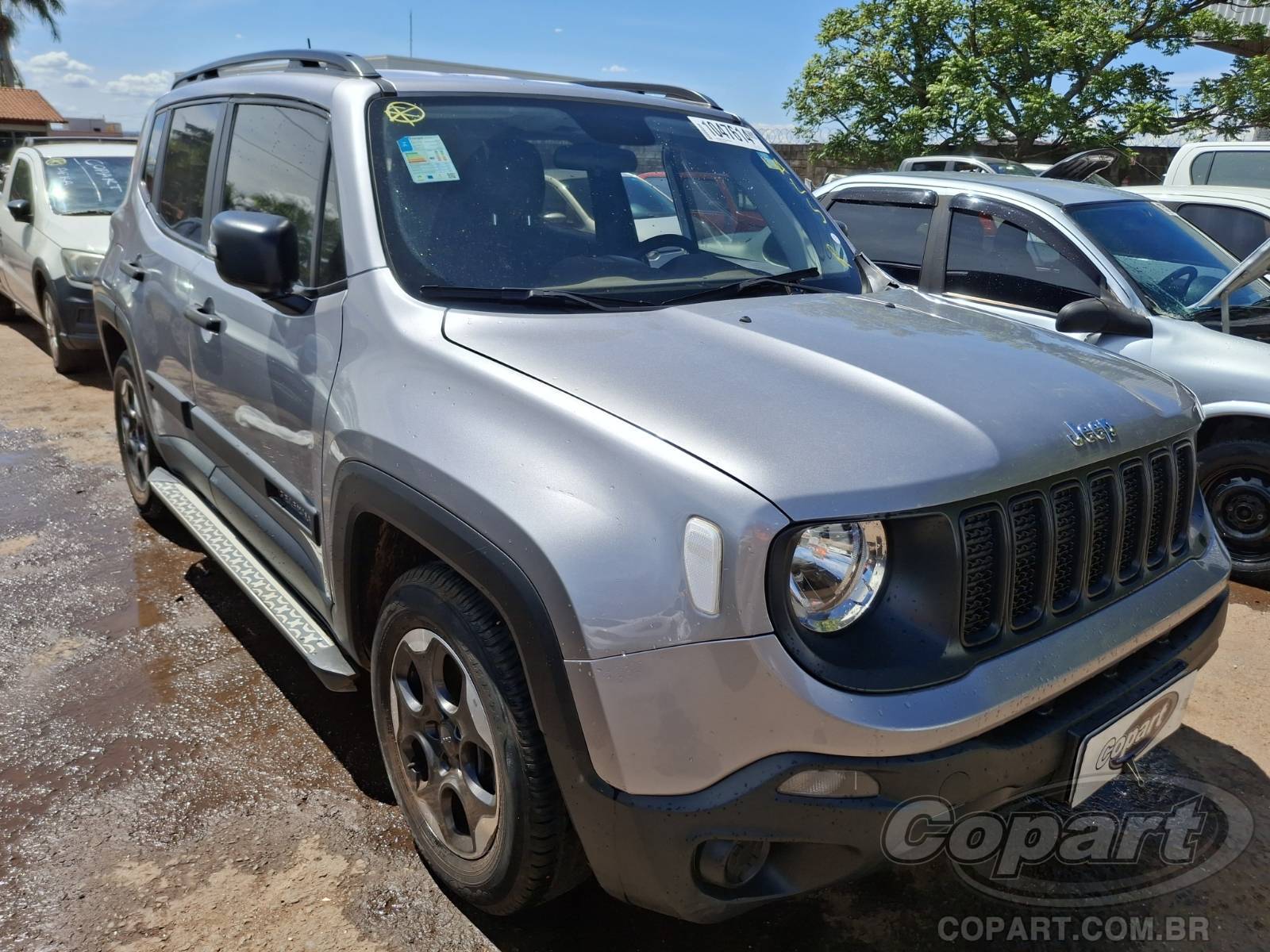 Veículo Fiat Renegade Jeep Renegade 1.8 16V E.TorQ Evo 2019 2019 em leilão