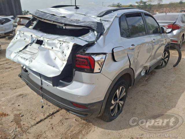 2022 VOLKSWAGEN T-CROSS 