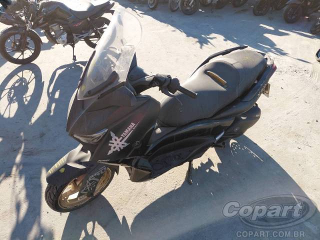 2021 YAMAHA XMAX 
