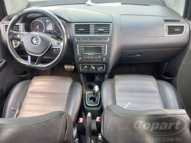 2015 VOLKSWAGEN FOX 