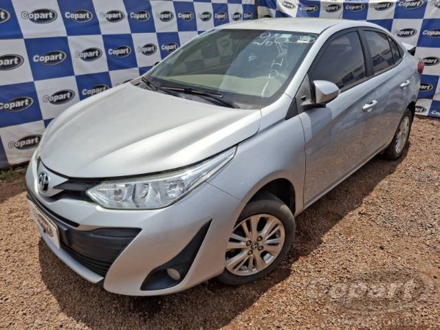 2019 TOYOTA YARIS SEDA 