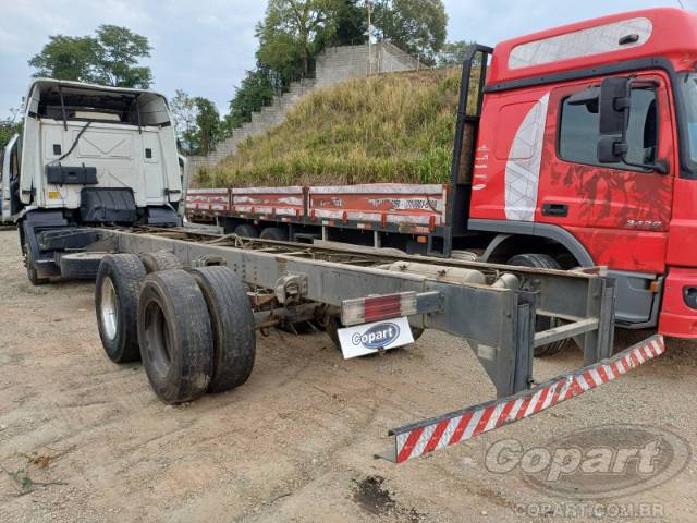 2012 FORD CARGO 2428 