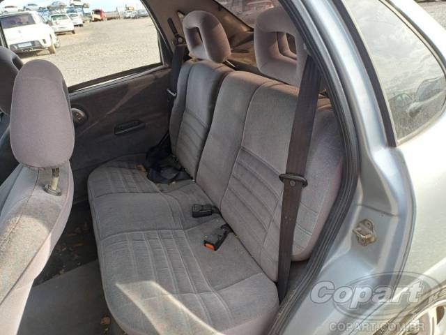1997 CHEVROLET CORSA SEDAN 
