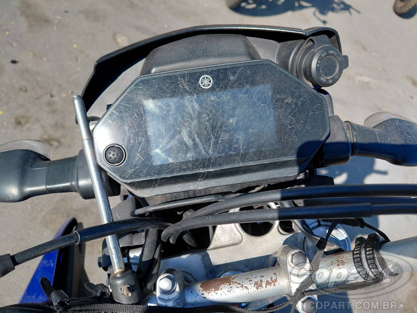 2025 YAMAHA XTZ 250 — foto 9 de 11