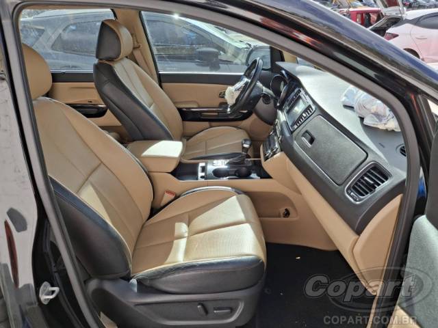 2018 KIA GRAND CARNIVAL 