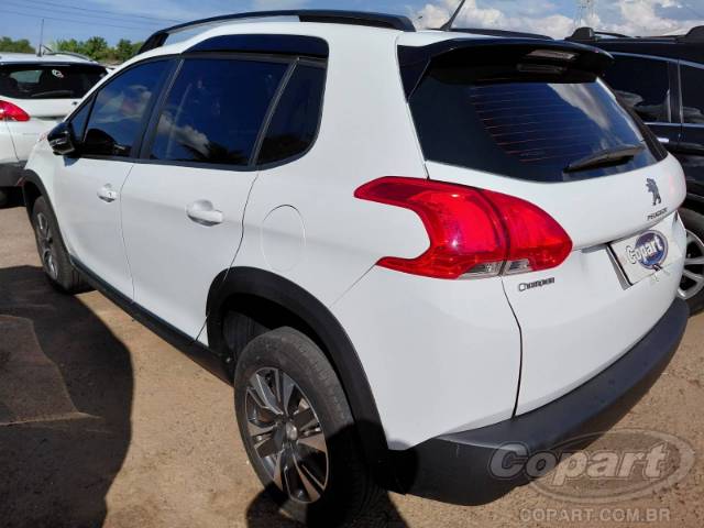 2022 PEUGEOT 2008 
