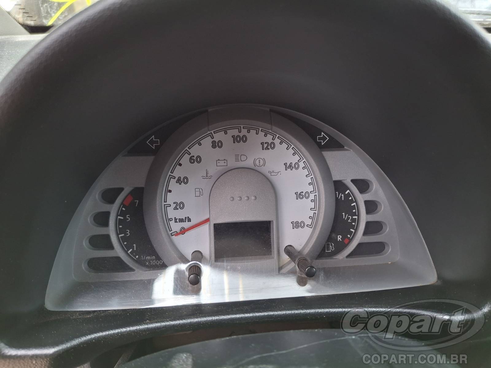 Foto 8 de 10: 2008 VOLKSWAGEN FOX