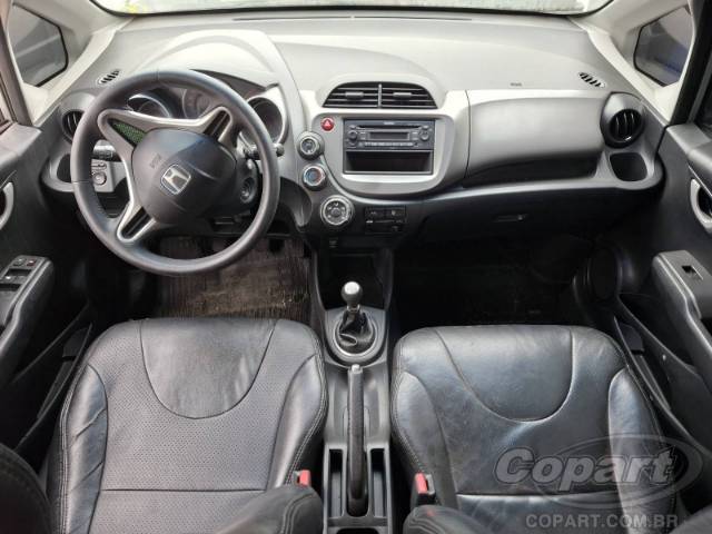 2011 HONDA FIT 