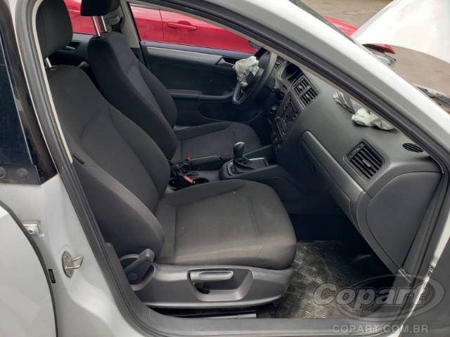 2016 VOLKSWAGEN JETTA 