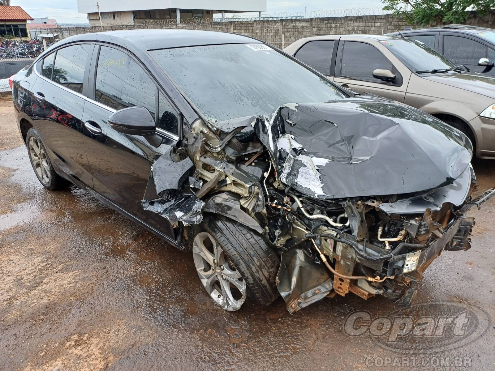 Veículo GM - Chevrolet Cruze Chevrolet Cruze LTZ AT 1.4 16V Ecotec Turbo 2023 Colisão Média Monta 2023 em leilão