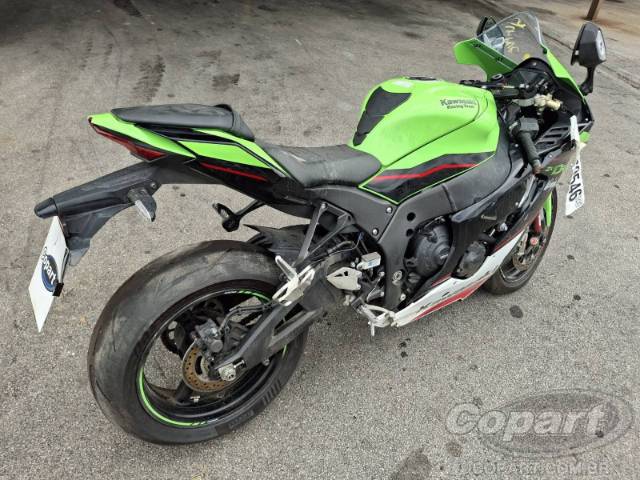 2022 KAWASAKI NINJA ZX-10R 