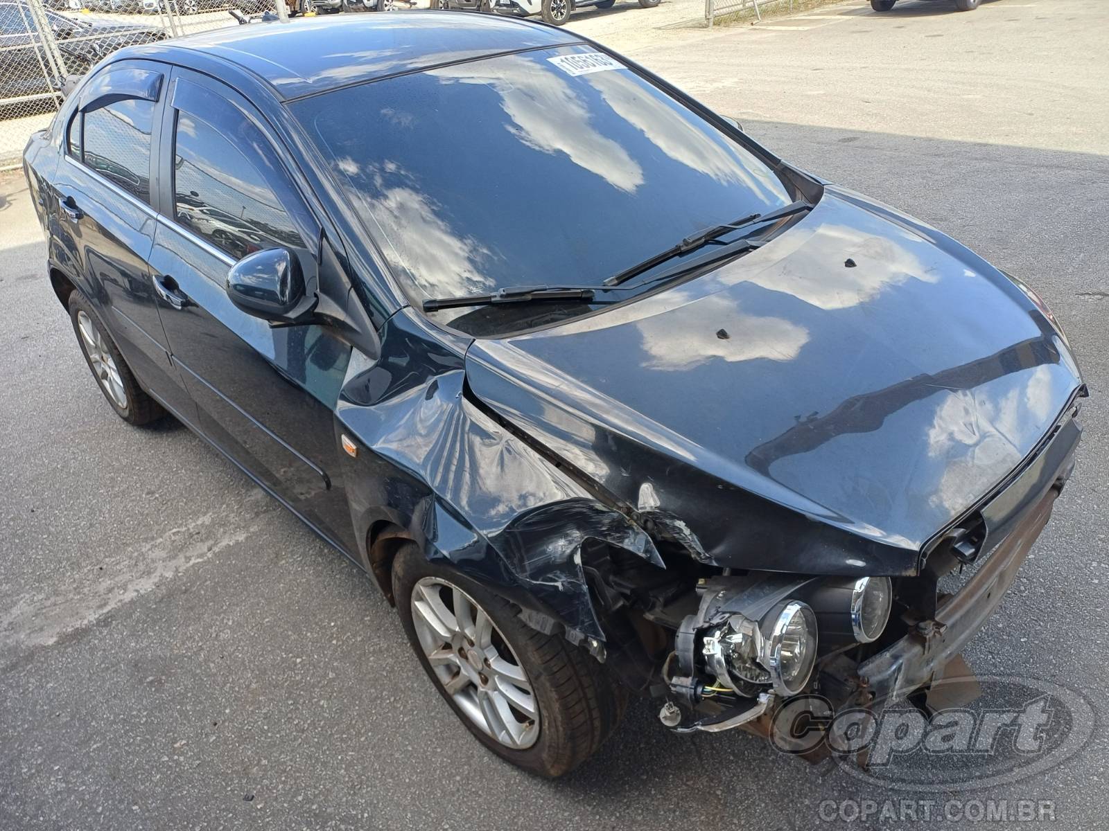 Veículo GM - Chevrolet Sonic CHEVROLET SONIC SEDAN LTZ AT 1.6 16V ECOTEC 2012/2013 2013 em leilão