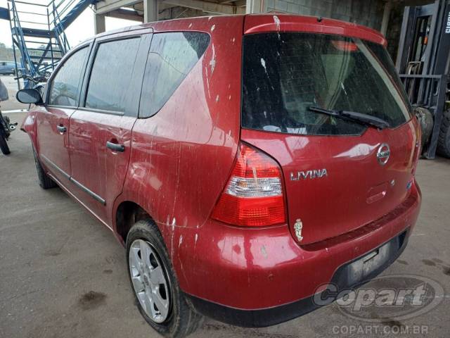 2011 NISSAN LIVINA 