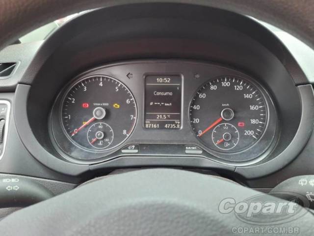 2013 VOLKSWAGEN FOX 