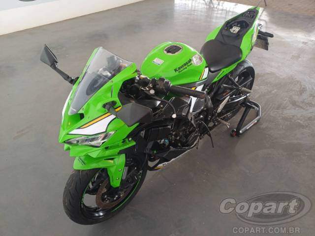 2026 KAWASAKI NINJA ZX-4R 