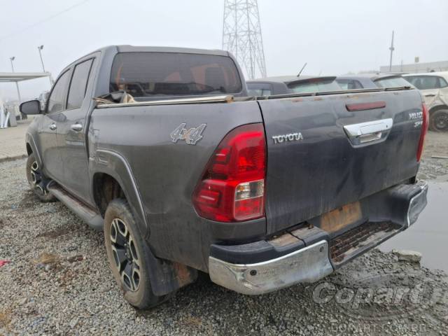 2022 TOYOTA HILUX CD 