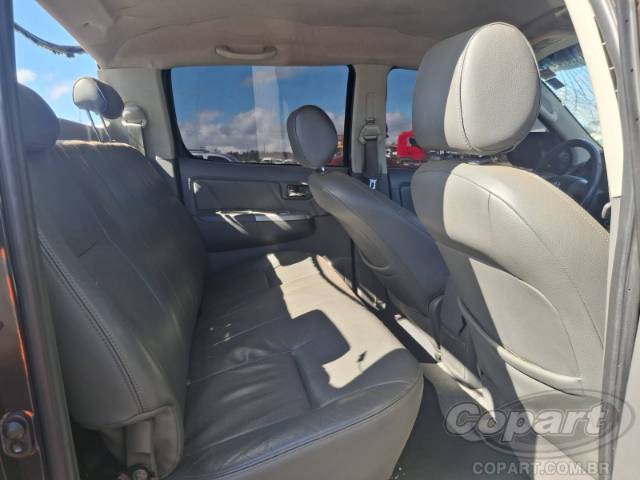 2012 TOYOTA HILUX CD 