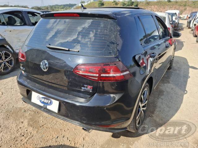 2014 VOLKSWAGEN GOLF 