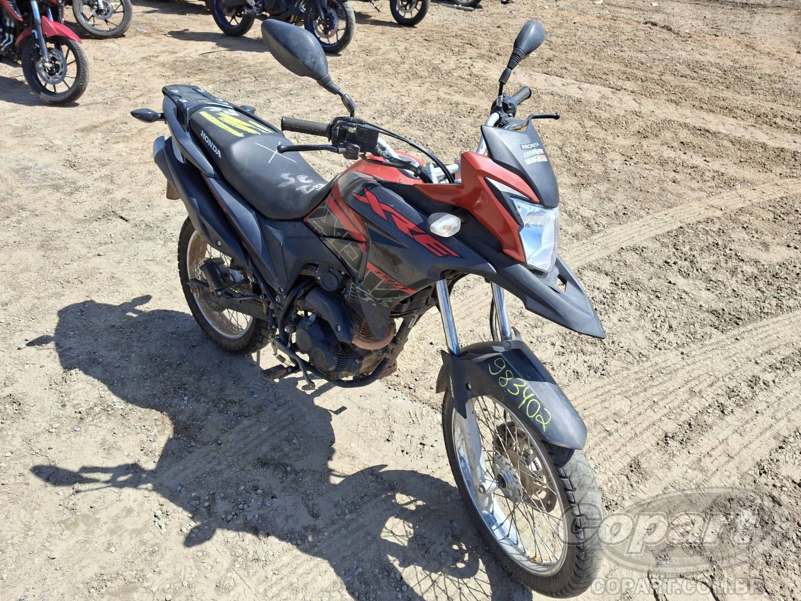 Veículo HONDA XRE Honda XRE 190 Adventure Special Edition 2023 Pequena Monta 2023 em leilão