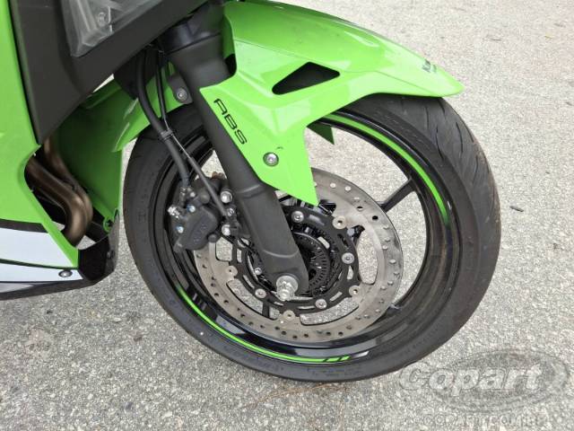 2025 KAWASAKI NINJA 500 