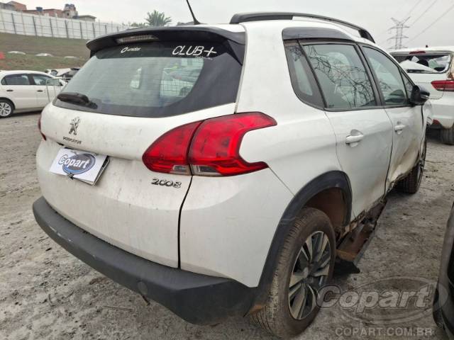 2021 PEUGEOT 2008 