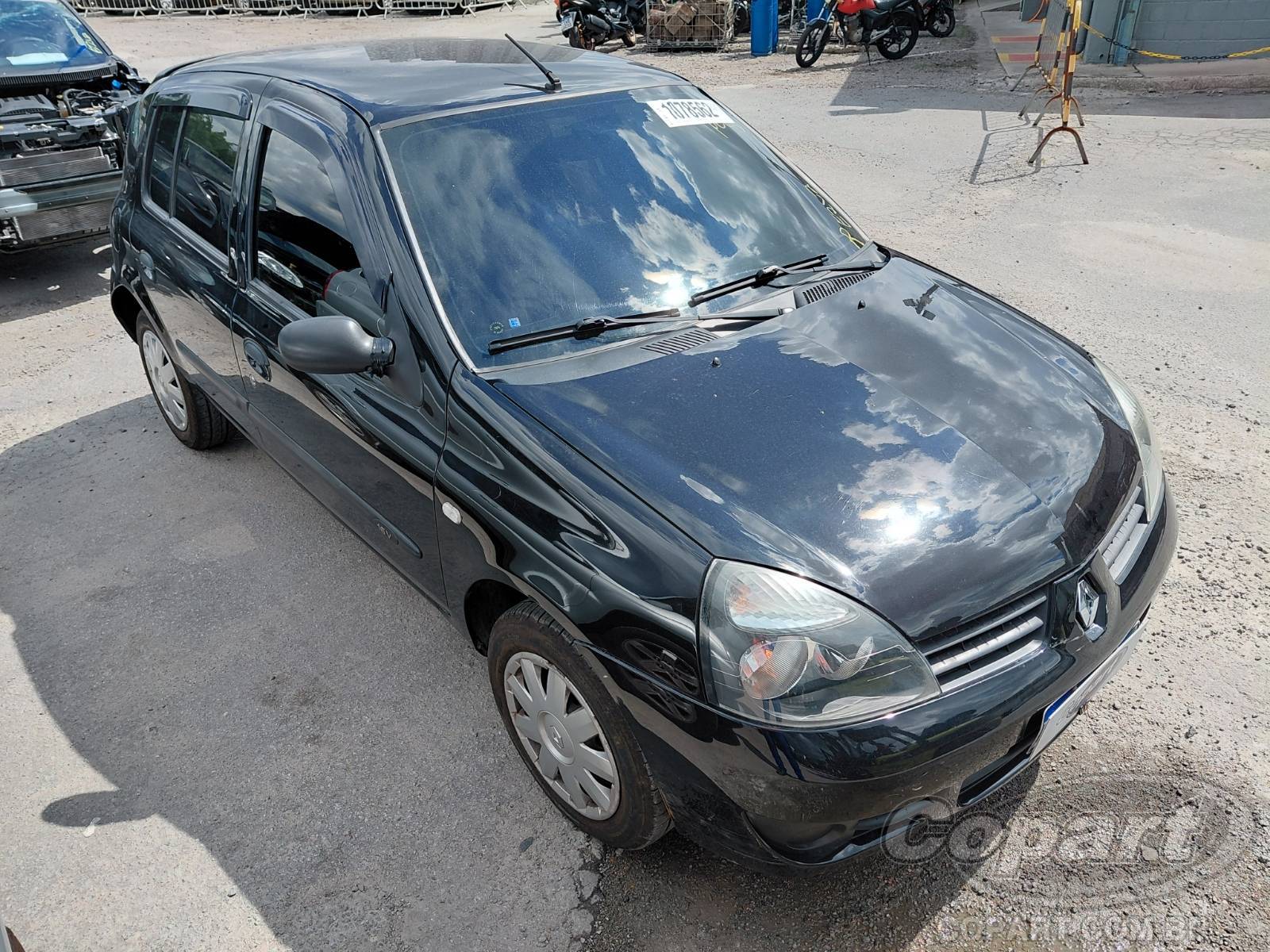 Renault Clio 2011 1.0 16V Flex