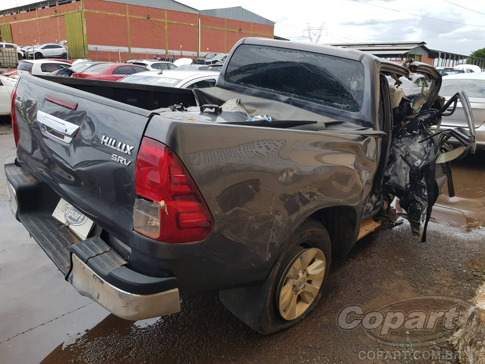 2017 TOYOTA HILUX CD — leilão em Goiânia/GO (foto 4)