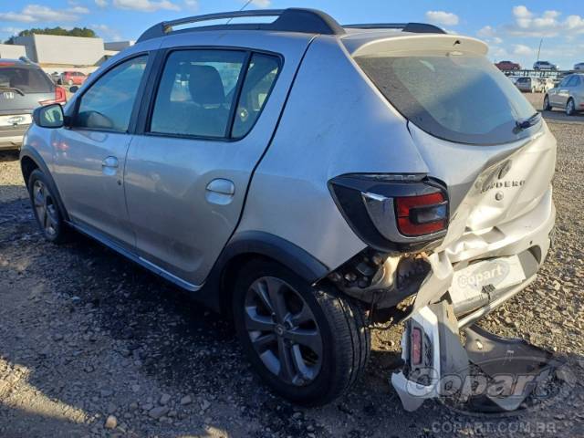 2017 RENAULT SANDERO 