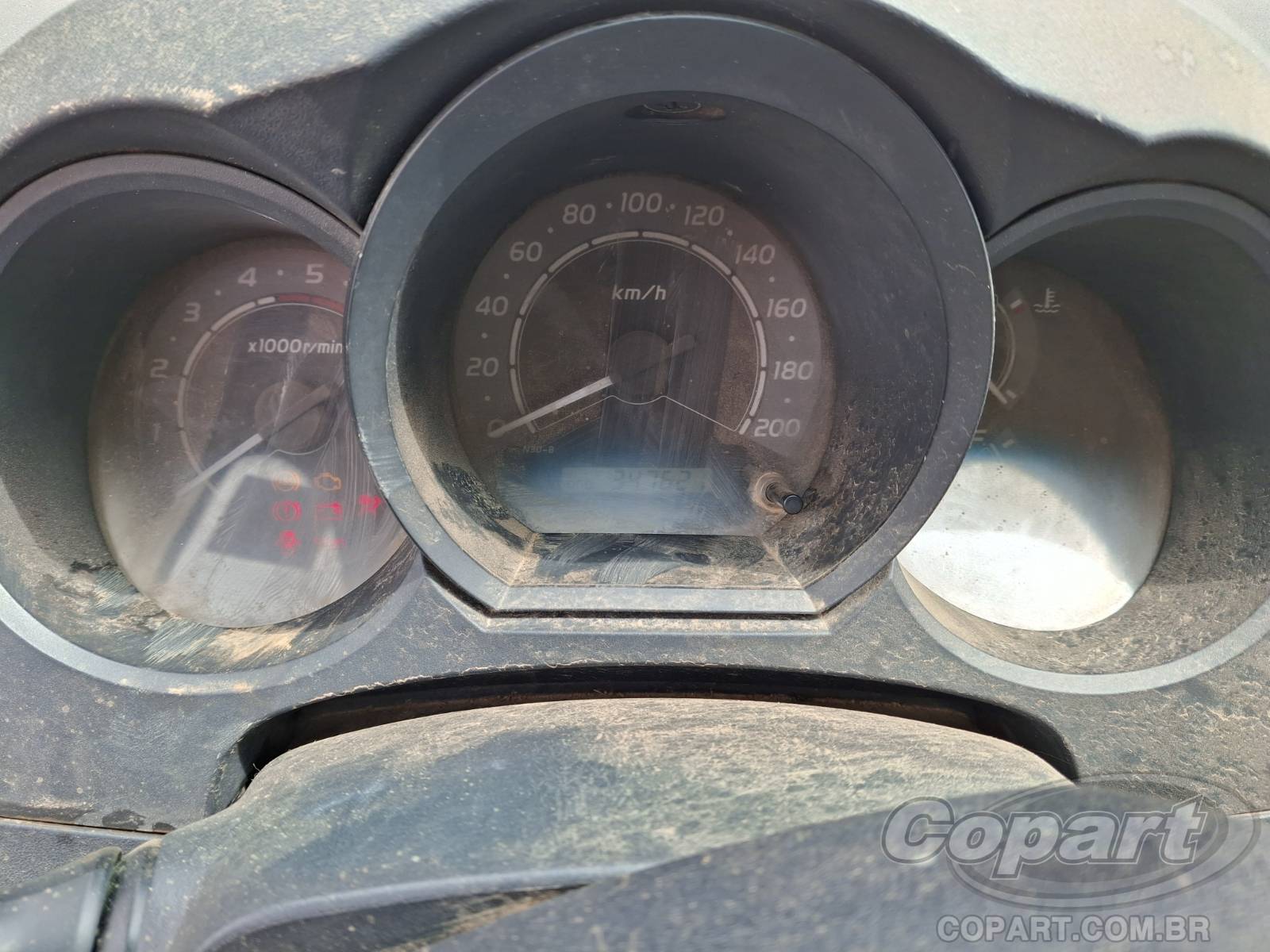 2010 TOYOTA HILUX CD — foto 8 de 14