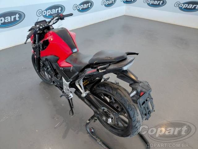 2024 HONDA CB 300F 