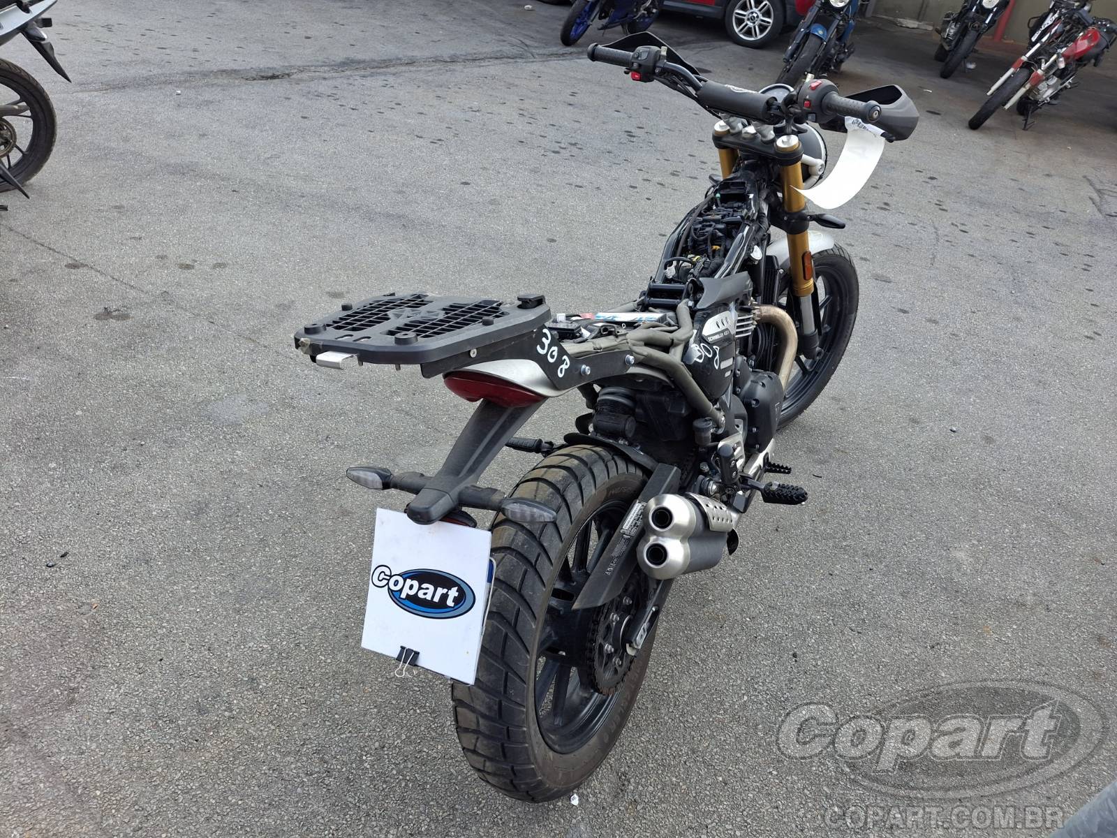 2025 TRIUMPH SCRAMBLER — foto 4 de 10