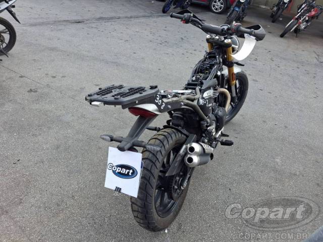 2025 TRIUMPH SCRAMBLER 