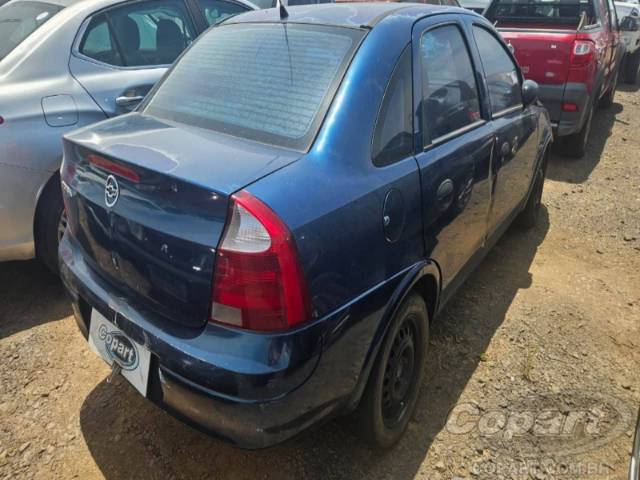 2003 CHEVROLET CORSA SEDAN 