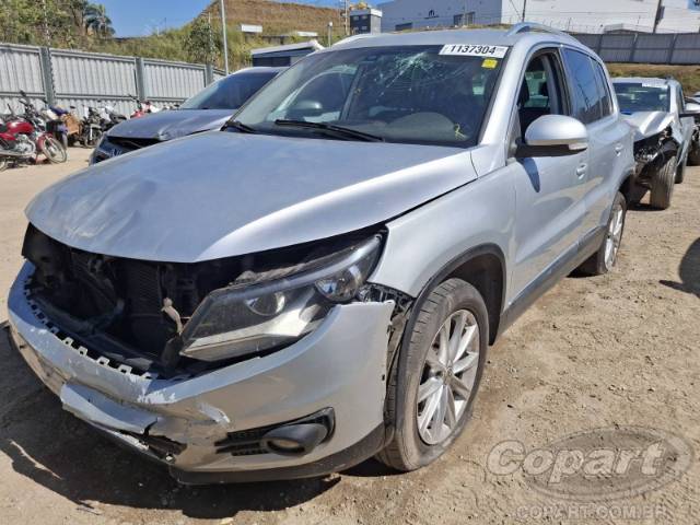 2012 VOLKSWAGEN TIGUAN 