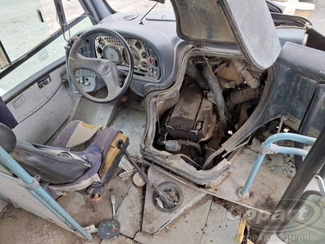 2004 MERCEDES BENZ LO-914 