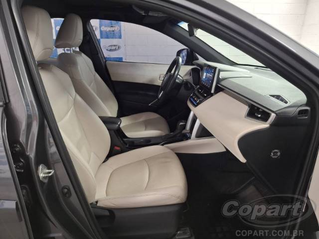 2024 TOYOTA COROLLA CROSS 