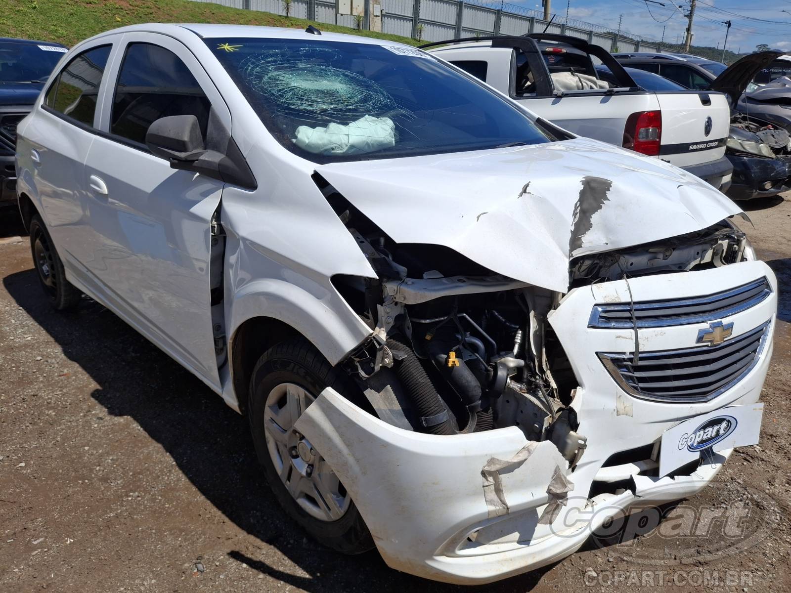 Veículo GM - Chevrolet Onix Chevrolet Onix LT 1.0 SPE 2016 Colisão Frontal 2016 em leilão