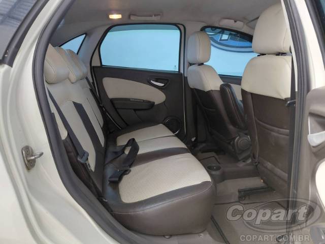 2014 FIAT GRAND SIENA 