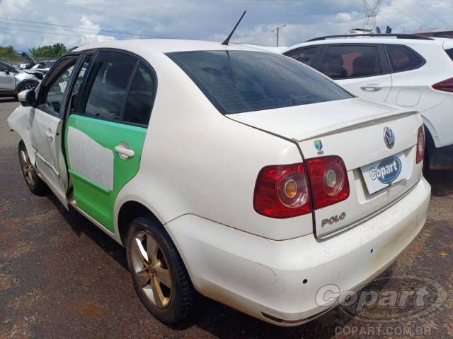 2014 VOLKSWAGEN POLO SEDAN 